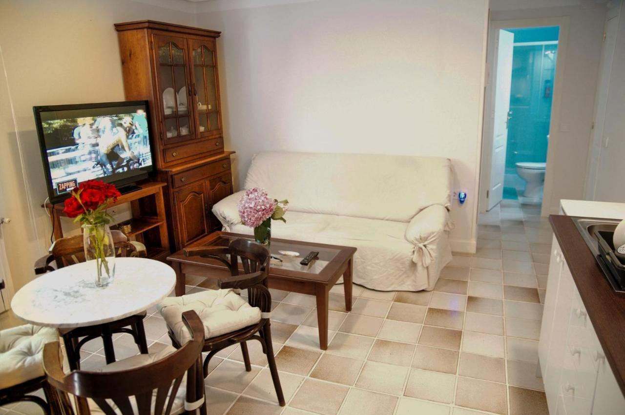 Apartamentos Individuales Con Piscina Galapagar Exterior foto